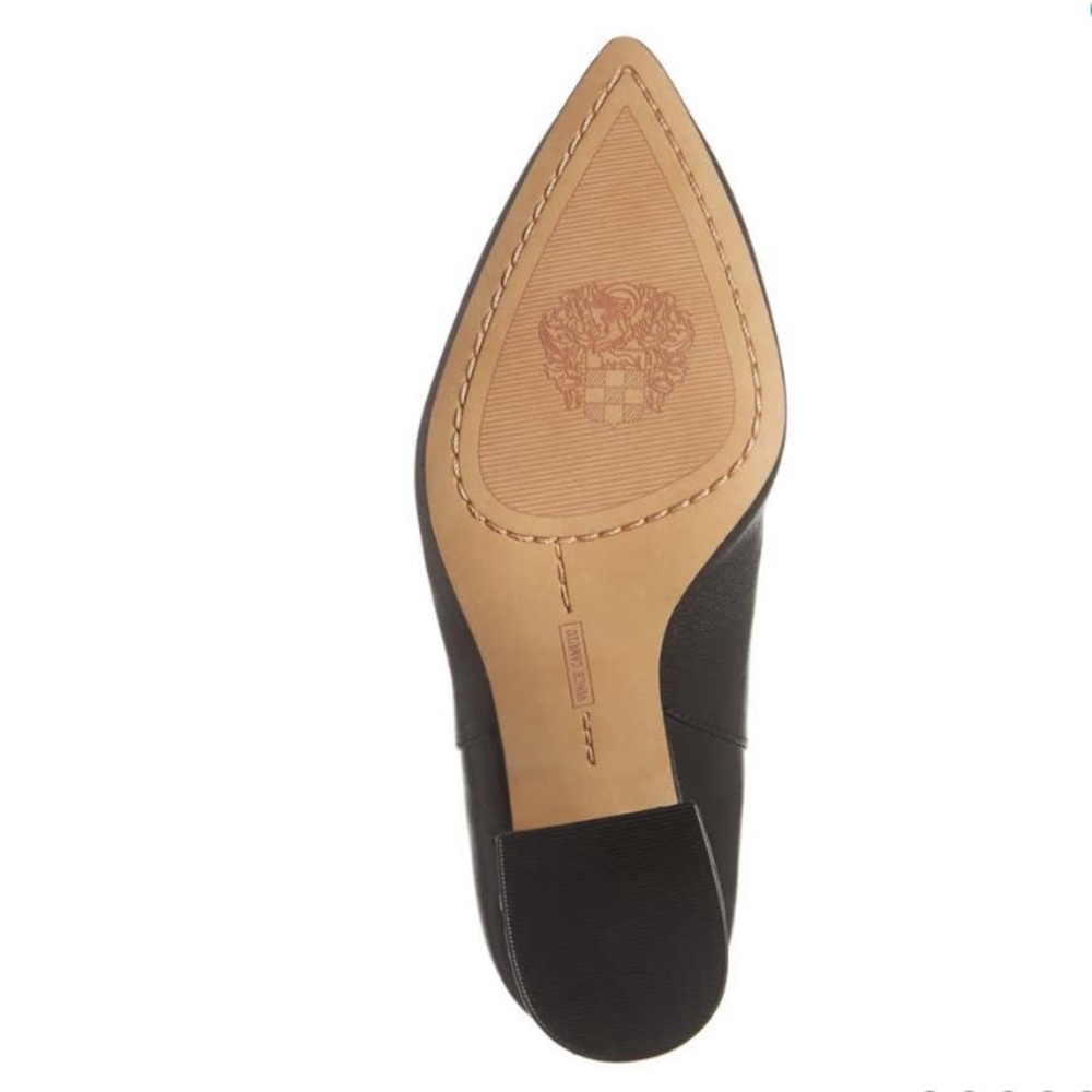 NEW 10 Vince Camuto Benedie Black Leather Bootie - Picture 5 of 13